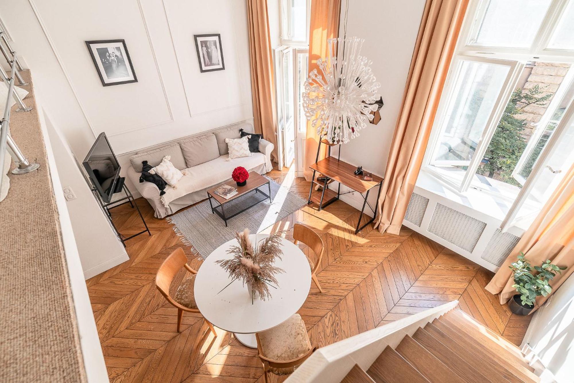 Modern Loft With Balcony Next To Mariott -600mbps Wifi Apartment Warschau